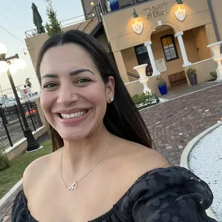 Samantha R.