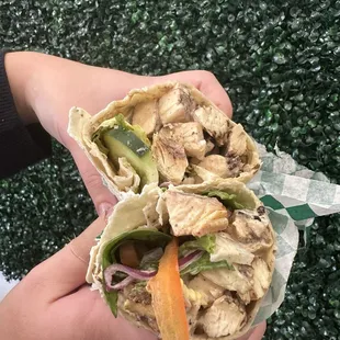 Jammin jerk chicken wrap r33l