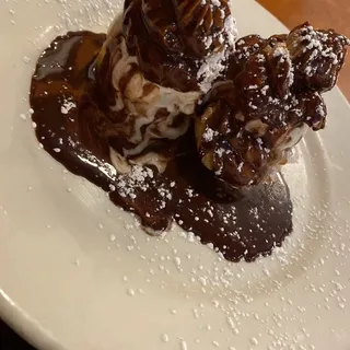 Profiteroles