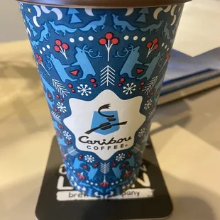 Super cute holiday cups!