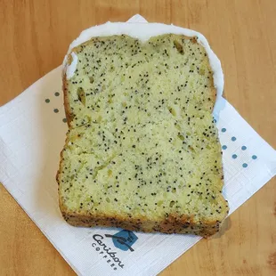 Lemon Poppy Seed Cake