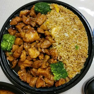 General Tso Chicken w/House Special Fried Rice.