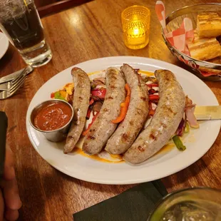 Salsiccia (sausage, peppers, onions over eggplant parm) great app, plentiful (would be a good lower carb option)