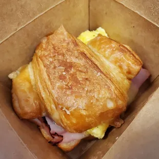 Lakeside Croissant Sandwich