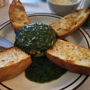 Brie with pesto