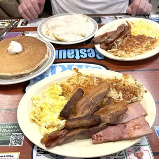 Everything fantastic except for the overcooked bacon