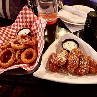 Cheese Mozzarella Sticks &amp; jalapeño poppers