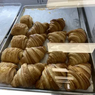 Plain Croissant