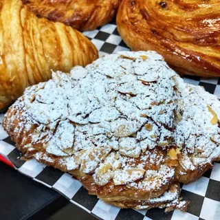 Almond Croissant