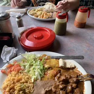 This place is FUC'ing good.come take a chance, Columbus did.