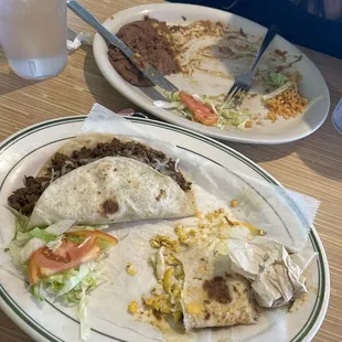 haven't even touched this asada yet I'm so FULL good servings big tacos BUSS AF