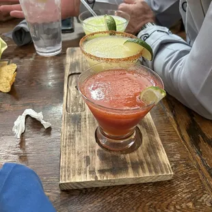 Margarita Bandera: pepino, fresa y limon