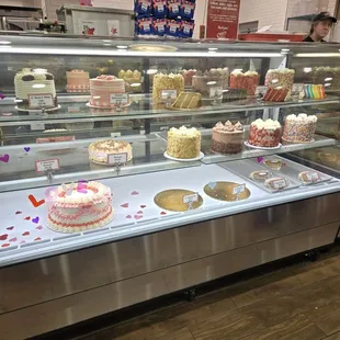 Whole cakes