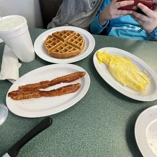 Waffle combo with bacon