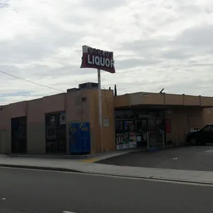 the outside of a liquor shop