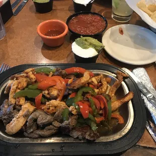 Mixed fajitas