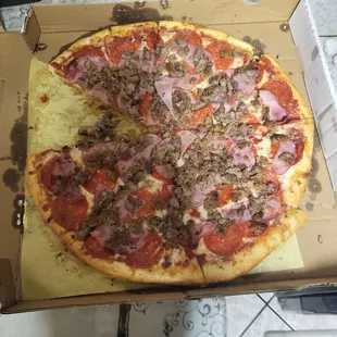 Meatlovers pizza Large Pie