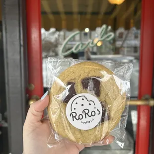 RoRo's cookie