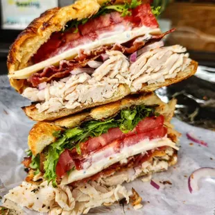 chicken wings and fried chicken, food