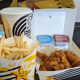 5 Piece - Hand-Breaded Chicken Tenders Combo