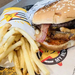 Western Bacon Cheeseburger