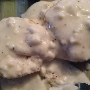 Huge lumps in the gravy. Gross.