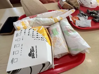 Del Taco