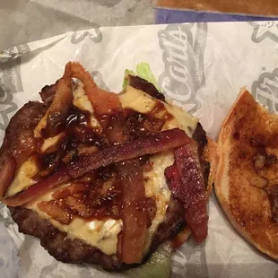 And they call that bacon?!? I pay $6 for the midnight moonshine burger and I get this!! Oh, and only a pinch of onion straws in the middle