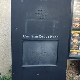 Their drive thru screen is a piece of wood. Totally ghetto!
