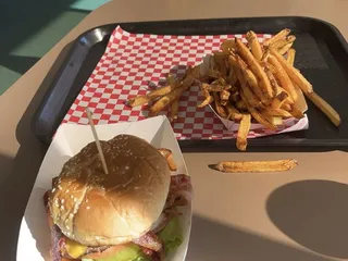 Barry's Old Fashioned Burgers
