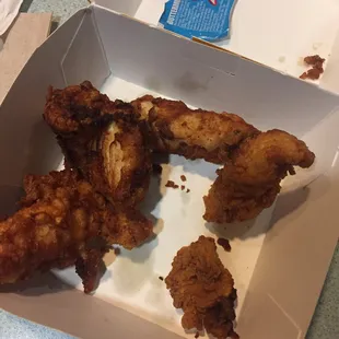 chicken, chicken wings and fried chicken, poultry, fried chicken wings, bbq wings, chicken wings, bbq chicken, fried chicken, food