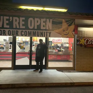 Carl&apos;s Jr