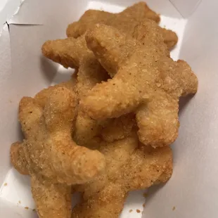 chicken wings and fried chicken, food