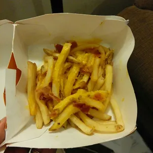 This is what I got after I ordered a bacon swiss chicken sandwich. What the fuck Carl&apos;s Jr..