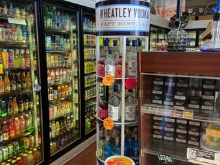 Red Carpet Wine and Spirits