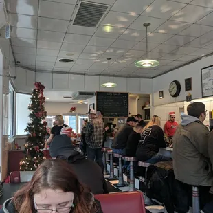 Love the small-town diner, Hate that breakfast is only served until 1030 on the weekdays  real tasty burgers tho