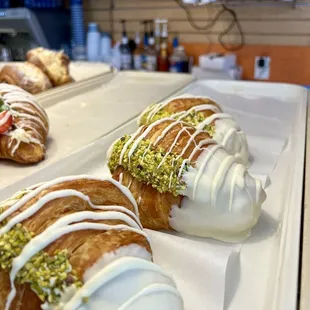 Pistachio croissant