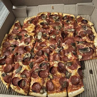 15" pepperoni and mushroom