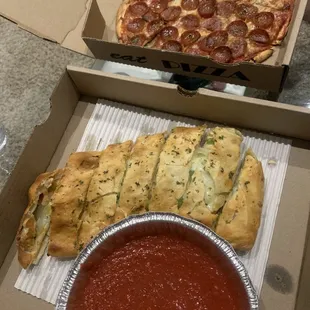 Calzone and pizza
