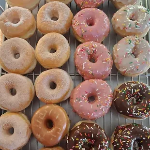 SPRINKLE GLAZED