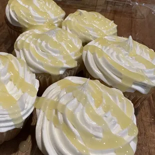Pineapple filled cupcakes