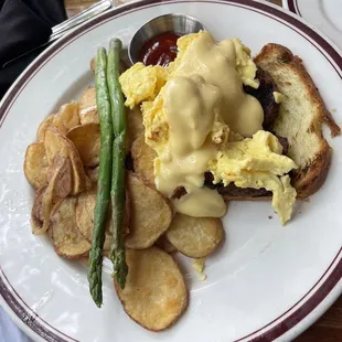 Steak and Eggs Benedict