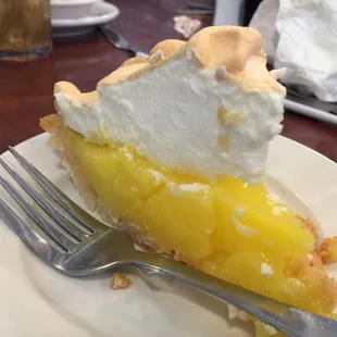 Lemon meringue pie