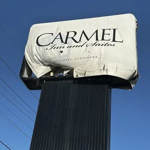 Damaged sign in an indicator overall poor quality!