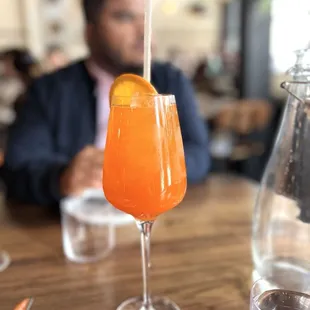 MELROSE SPRITZ