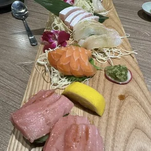 Chef&apos;s Special Sashimi(small)