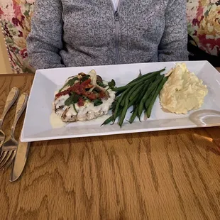 Lily&apos;s Chicken