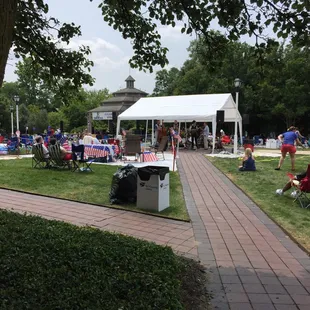 Nice folk band at #carmelfest.