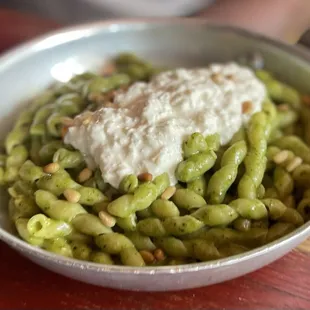 Tonno con Pesto Siciliano e Fusilli