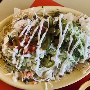 Nachos supreme (this could serve 4-5 people!)